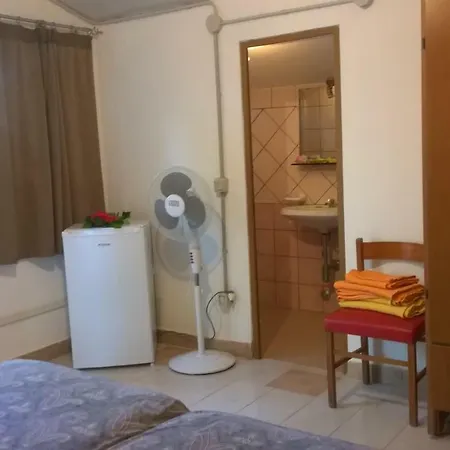 Dell'uva Campingplatz Le Castella (Calabria)